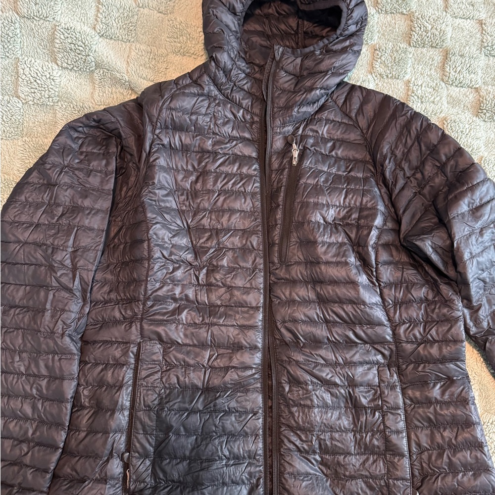 L.L. Bean Women's Quilted Hooded Jacket in Dark Gray